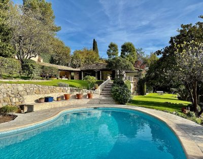 VENCE, VILLA «MAS-DES-REVES»