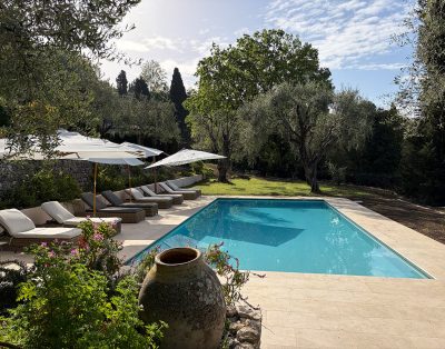 GRASSE, VILLA «LES HAUTS CHAMPS»